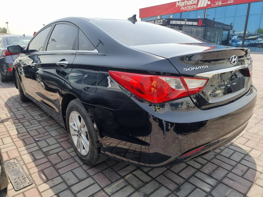 2011 HYUNDAI SONATA — 158268 KM — Lot 292948 — Souq - Marhaba Auctions Used Cars - Image 6