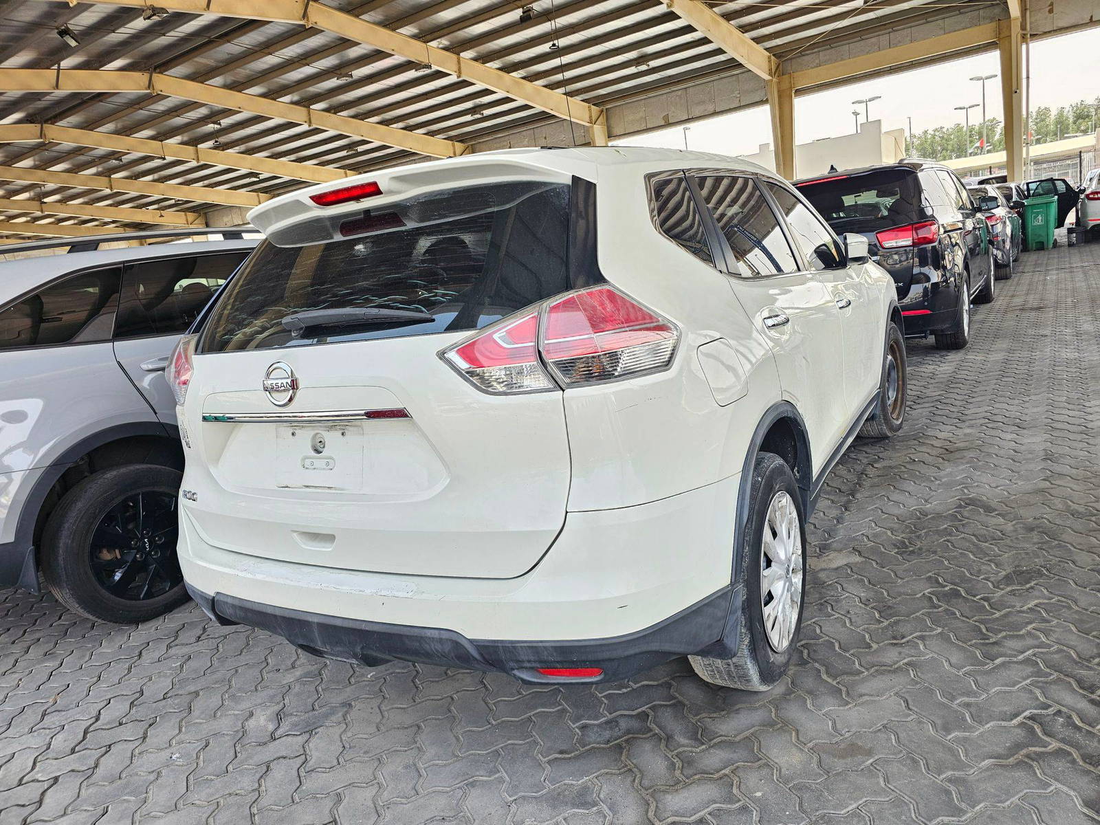 NISSAN ROGUE 2015 - Marhaba Auction Used Cars - Image 4