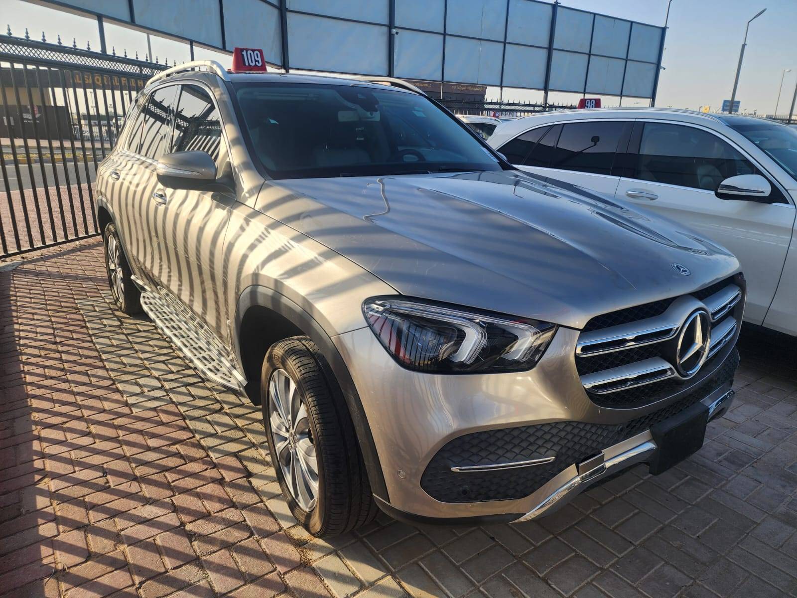 MERCEDES BENZ GLE 350 2020 - Marhaba Auction Used Cars - Image 4