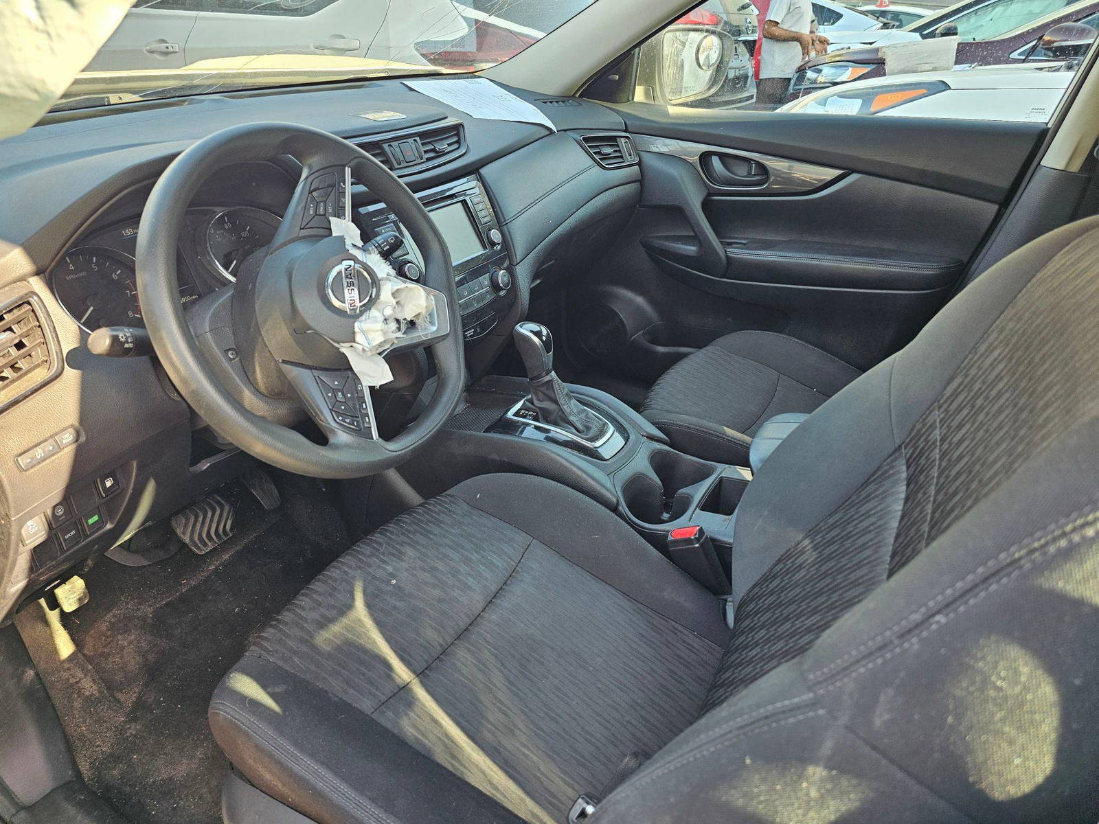 NISSAN ROGUE 2020 - Marhaba Auction Used Cars - Image 8