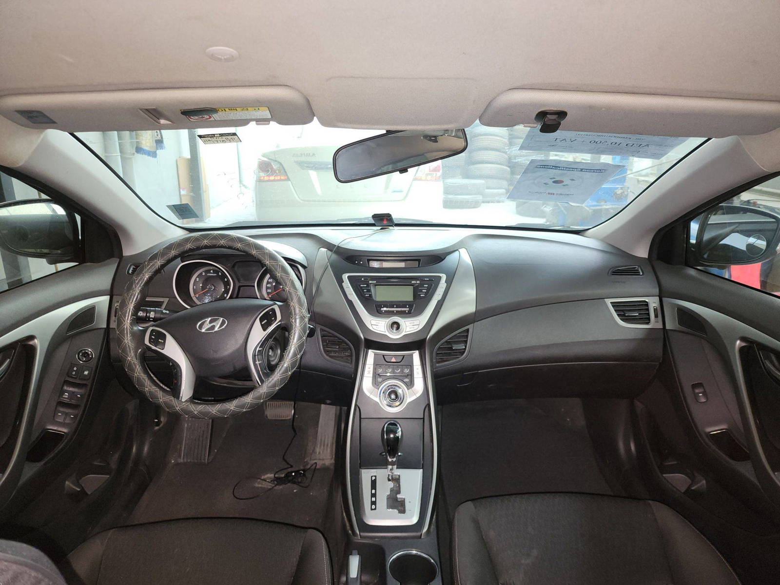 2012 HYUNDAI AVANTE — 131831 KM — Lot 287191 — Al Quoz - Marhaba Auctions Used Cars - Image 8