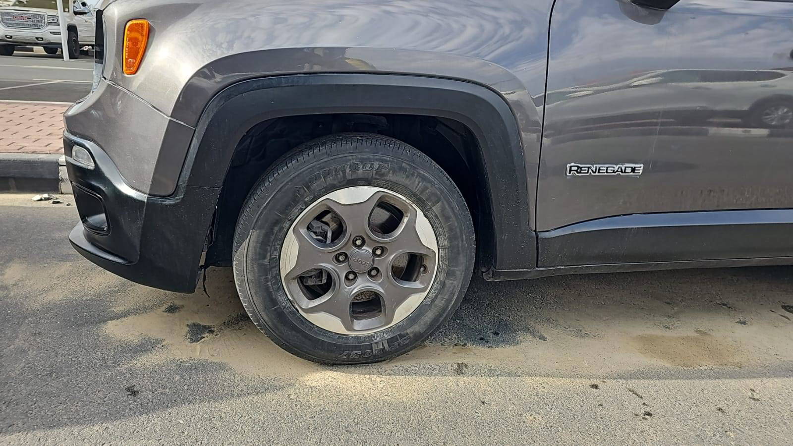 JEEP RENEGADE LATITUDE 2018 - Marhaba Auction Used Cars - Image 3