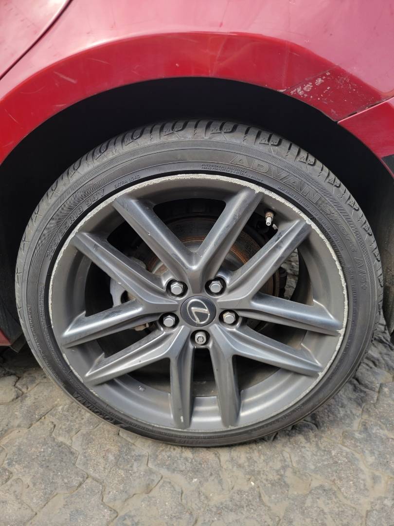 2014 LEXUS IS 250 — 156128 Miles — Lot E5002037 — Souq - Marhaba Auctions Used Cars - Image 9
