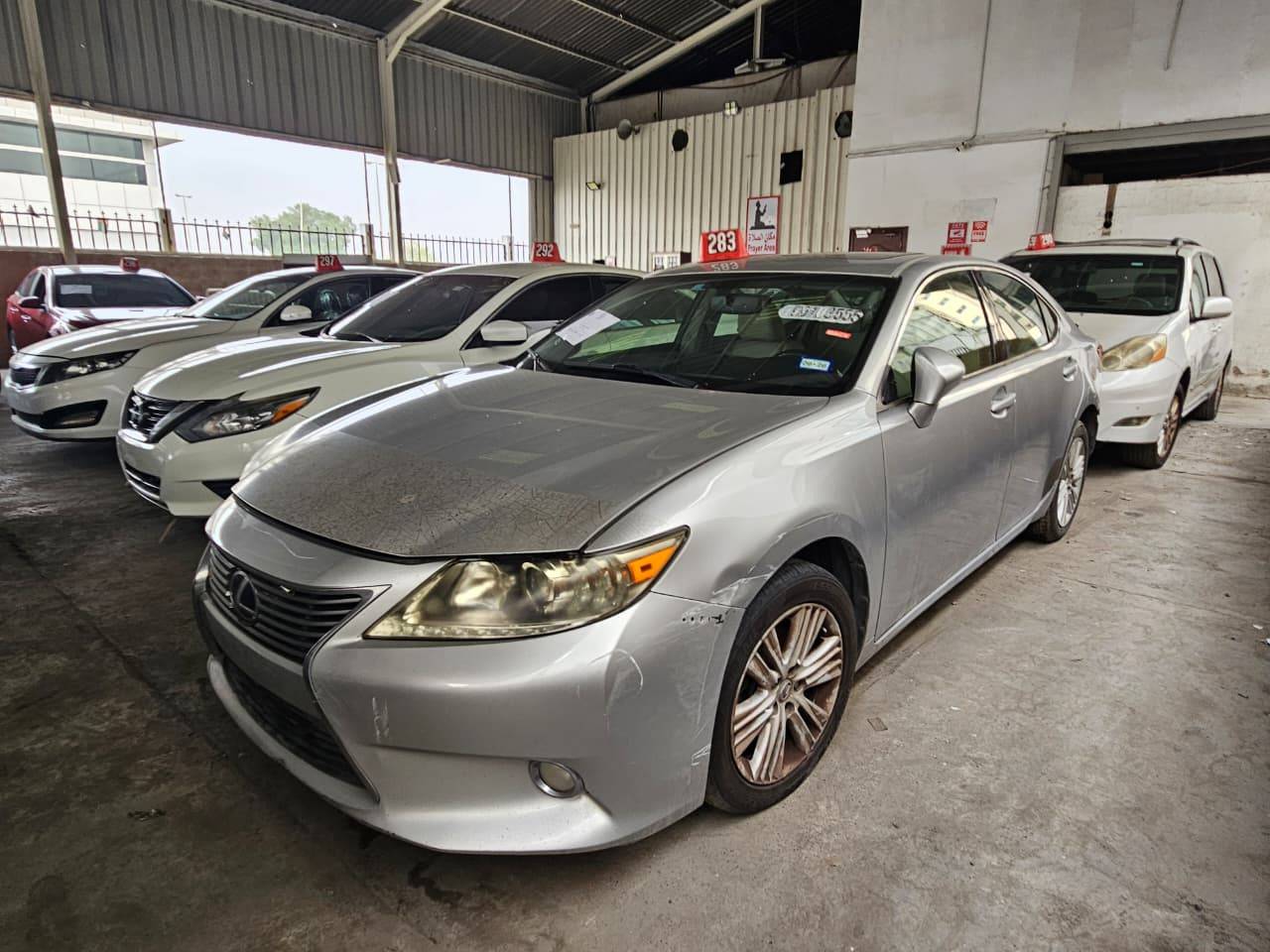 2013 LEXUS ES 350 — 186324 Miles — Lot D2006984 — Main - Marhaba Auctions Used Cars - Image 4