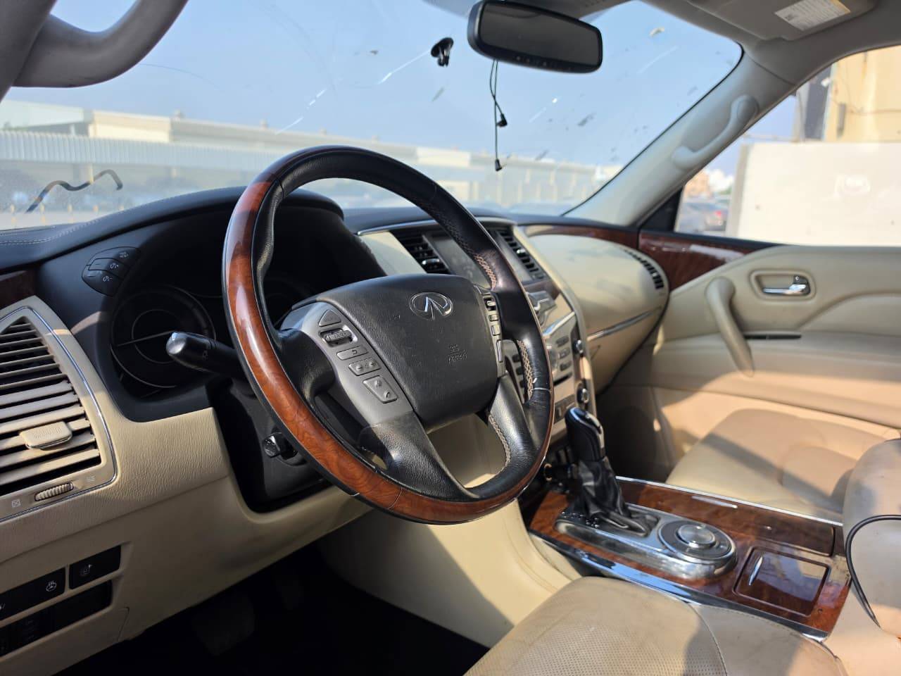 2019 INFINITI QX80 — 152976 Miles — Lot 94865355 - Marhaba Auctions Used Cars - Image 9