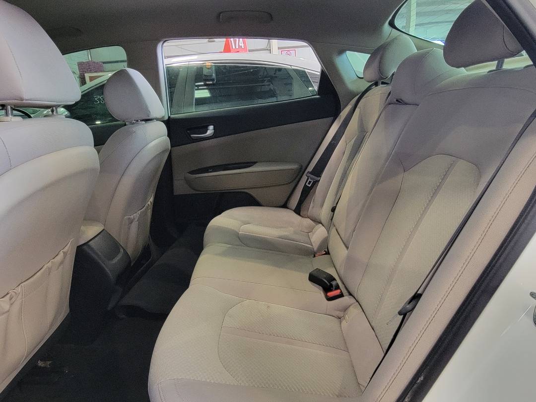 2018 KIA OPTIMA — 89719 Miles — Lot JG269711 — Main - Marhaba Auctions Used Cars - Image 7