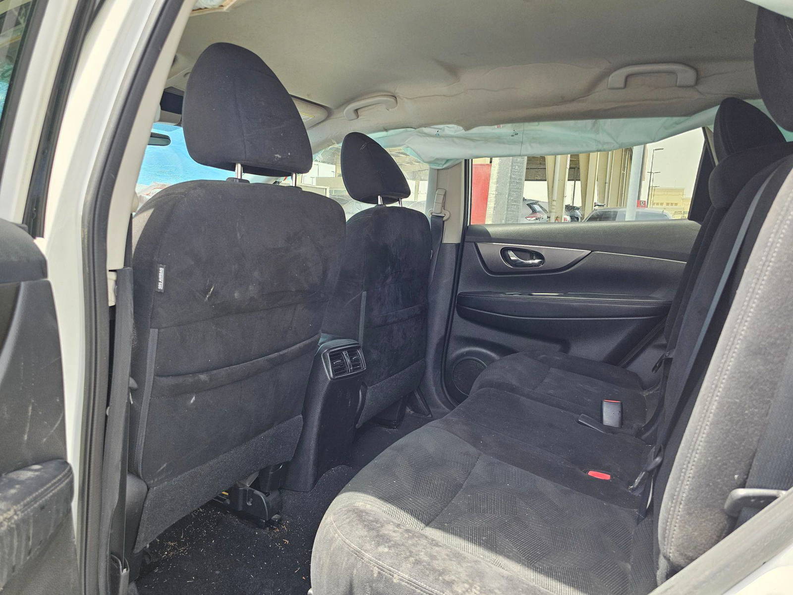 2014 NISSAN ROGUE — 137090 Miles — Lot V3EC775505 — Souq - Marhaba Auctions Used Cars - Image 6