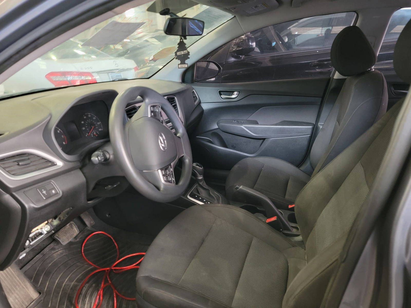 HYUNDAI ACCENT 2019 - Marhaba Auction Used Cars - Image 8