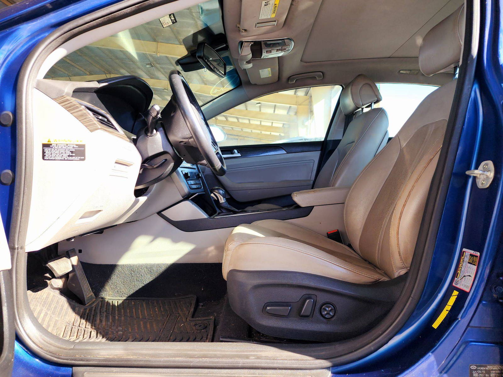 2015 HYUNDAI SONATA — 211859 Miles — Lot 64751754 — Souq - Marhaba Auctions Used Cars - Image 8