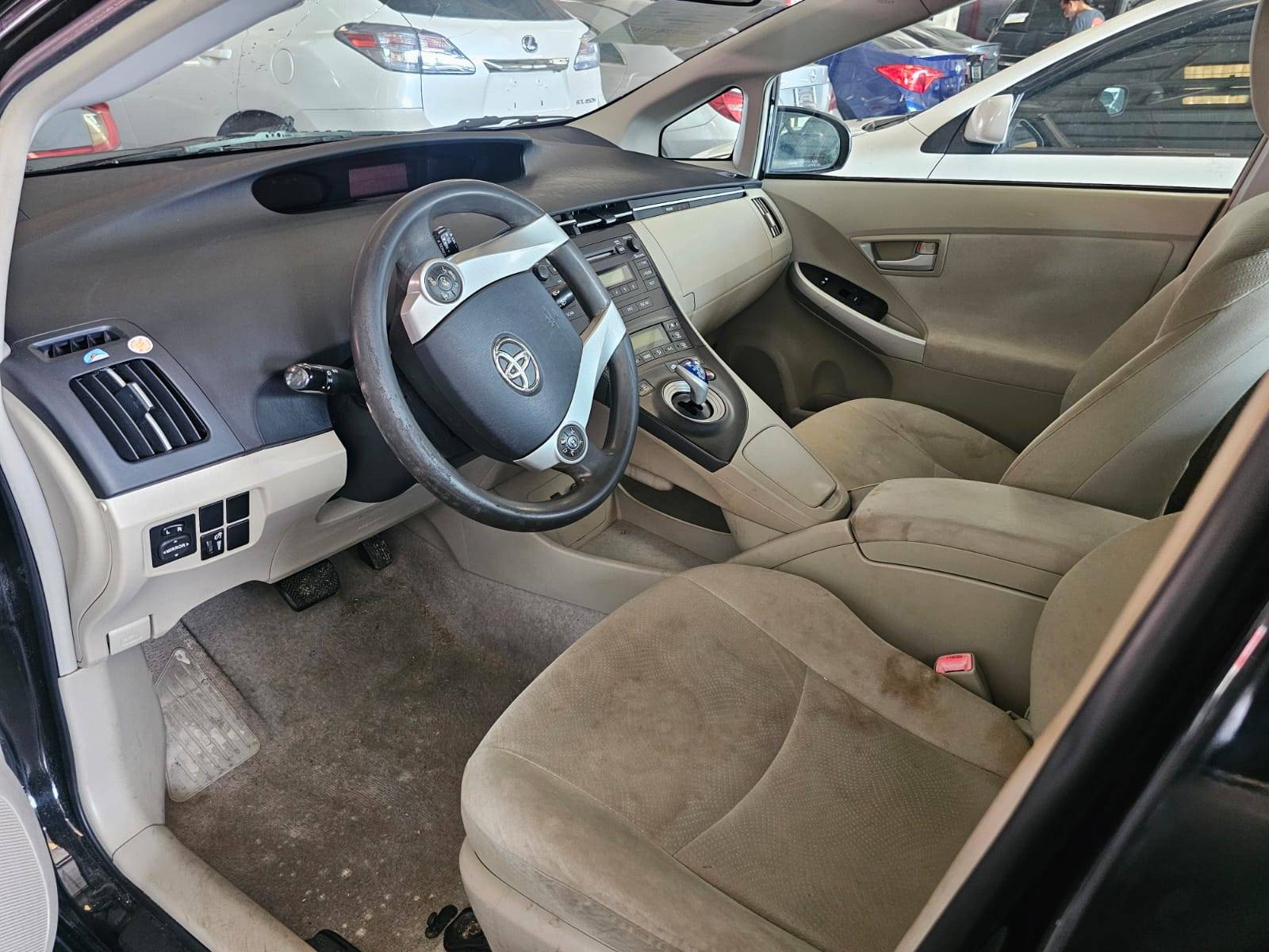 2011 TOYOTA PRIUS — 211129 Miles — Lot 4B0250983 — Main - Marhaba Auctions Used Cars - Image 9