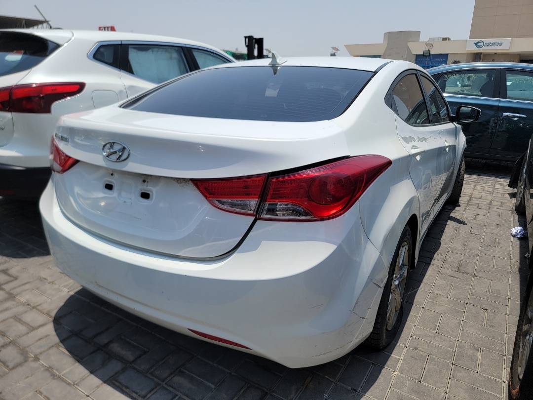 2013 HYUNDAI ELANTRA — 203996 KM — Lot 350917 — Ind. 12 - Marhaba Auctions Used Cars - Image 3