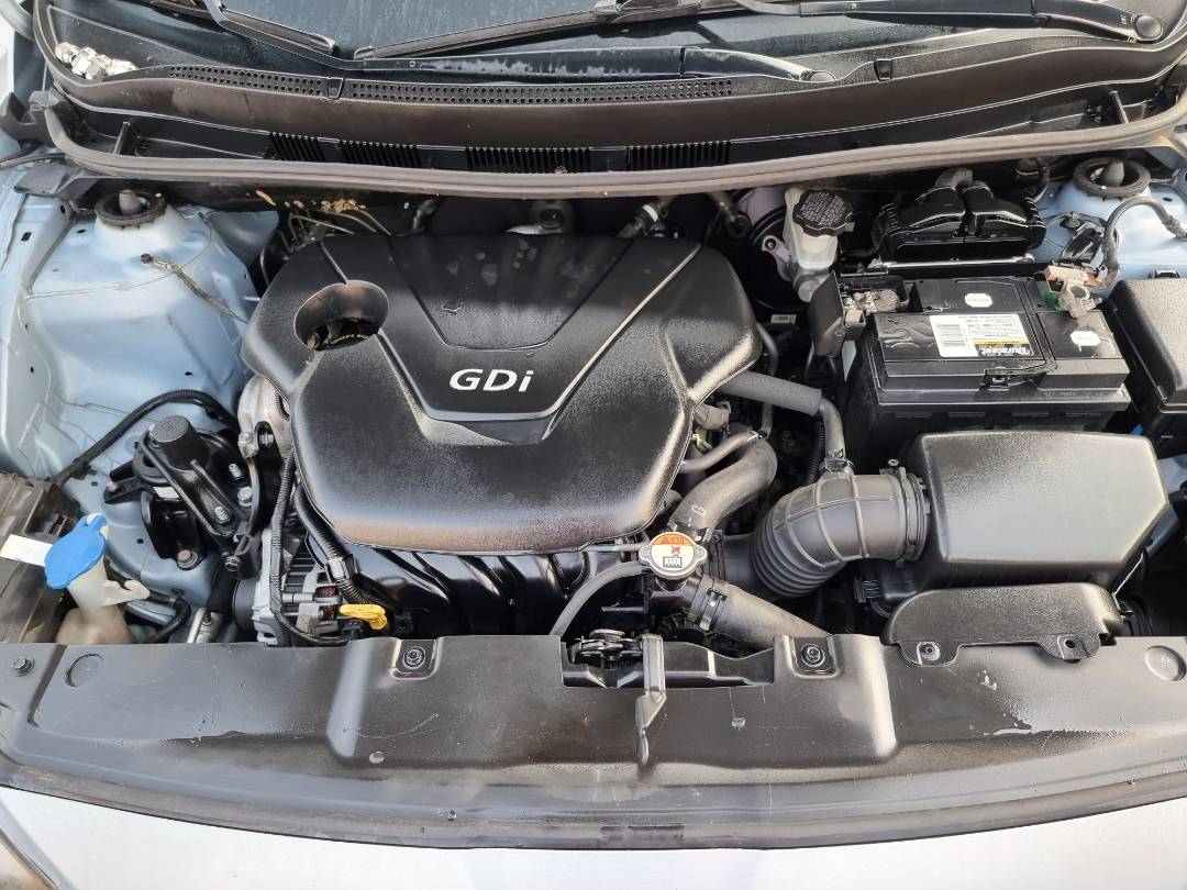 2014 HYUNDAI ACCENT — 180911 Miles — Lot 125487 — Souq - Marhaba Auctions Used Cars - Image 10