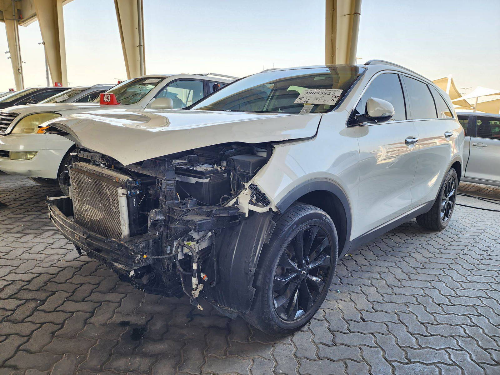 2020 KIA SORENTO — 42168 Miles — Lot 39095822 — Ind. 12 - Marhaba Auctions Used Cars - Image 5