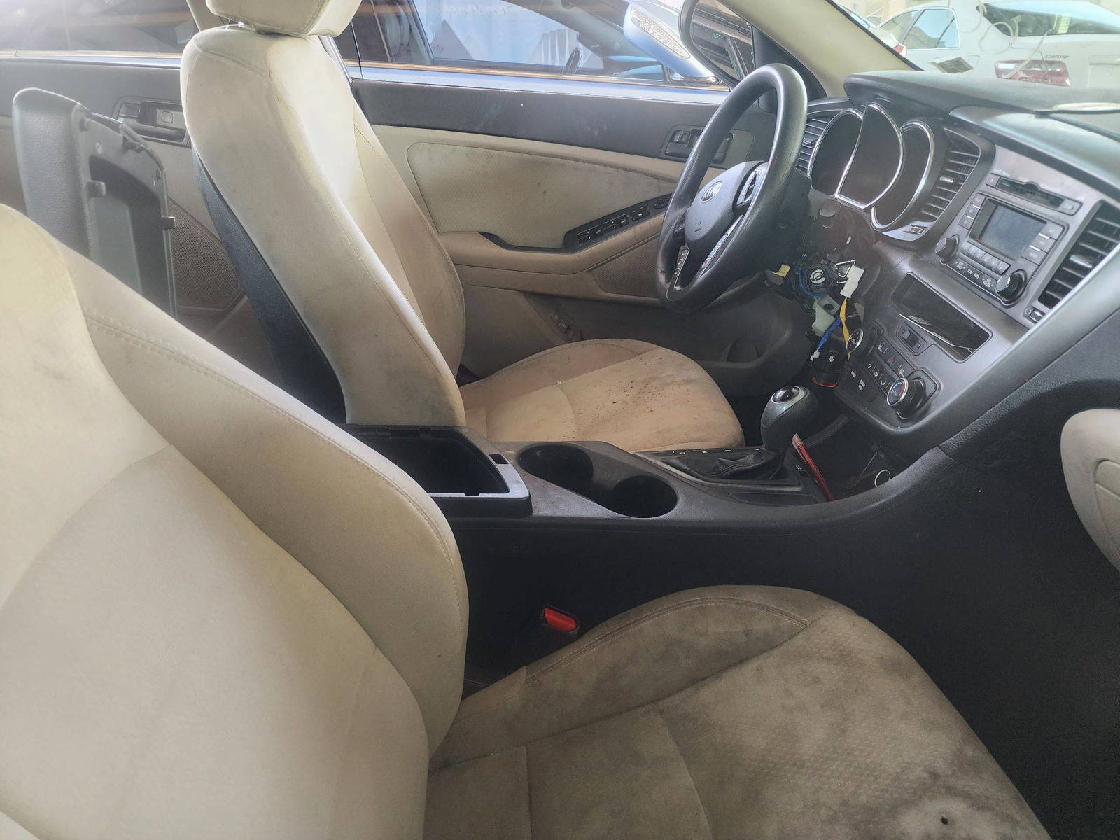 2013 KIA OPTIMA — Lot 63185013 - Marhaba Auctions Used Cars - Image 8