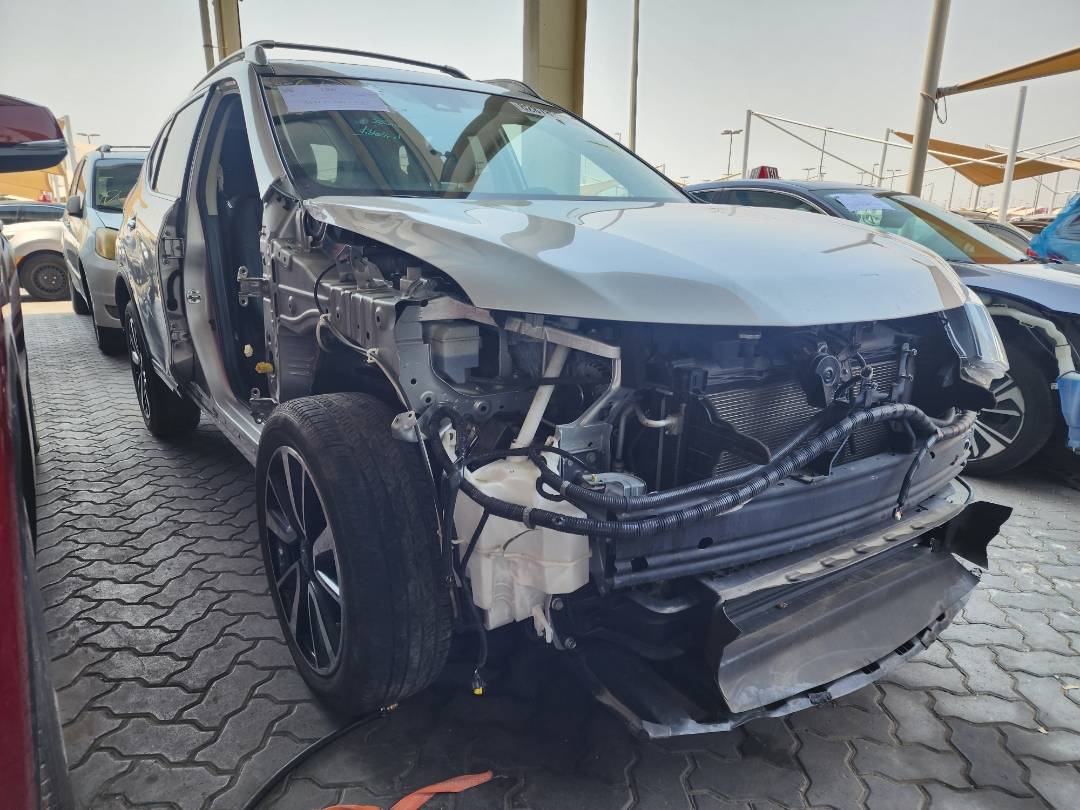 2018 NISSAN ROGUE — 52267 Miles — Lot 82878293 — Souq - Marhaba Auctions Used Cars - Image 9