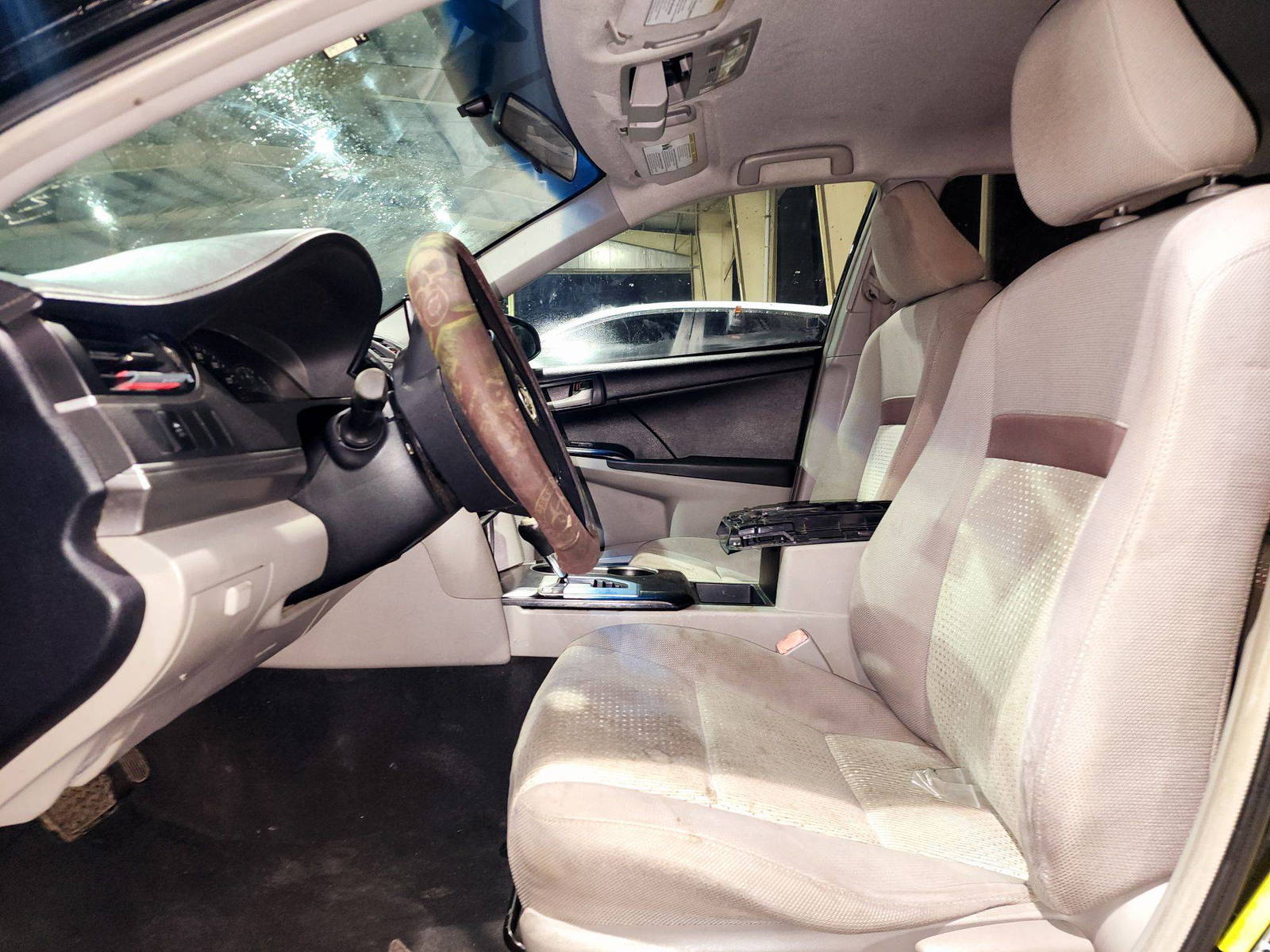 2013 TOYOTA CAMRY — 201050 Miles — Lot 235819 — Souq - Marhaba Auctions Used Cars - Image 8
