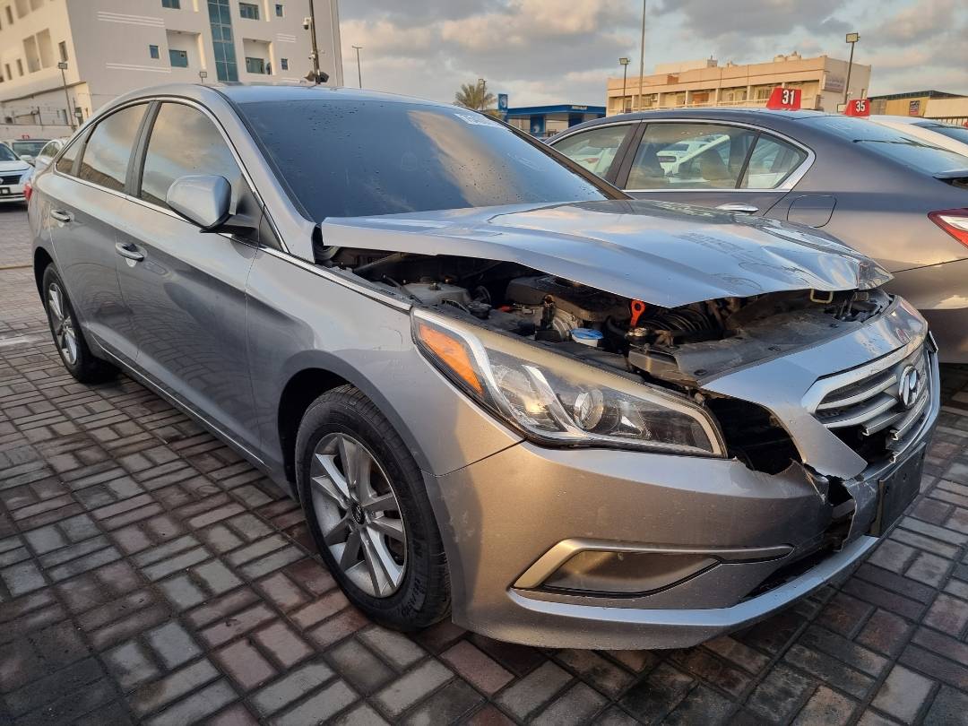 2016 HYUNDAI SONATA — 117548 Miles — Lot 214587 — Ind. 12 - Marhaba Auctions Used Cars - Image 4