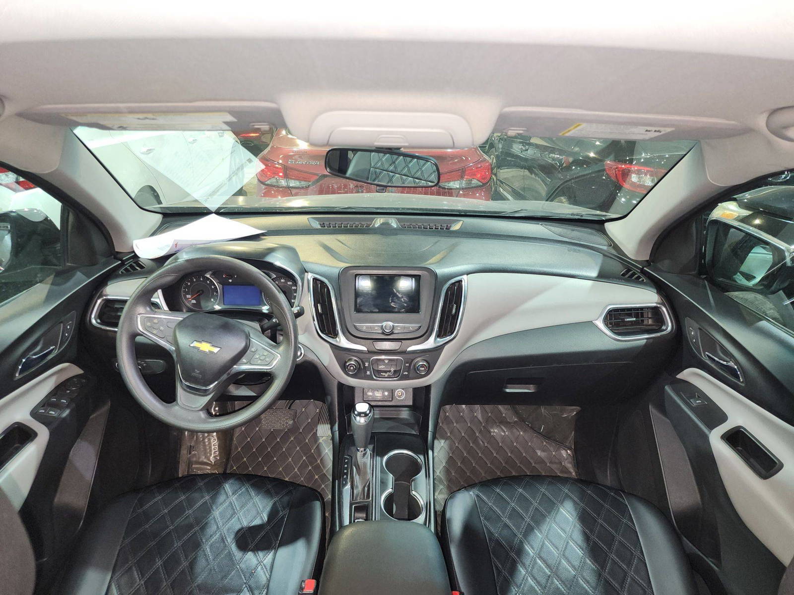 2019 CHEVROLET EQUINOX — 125063 KM — Lot 6169248 — Al Quoz - Marhaba Auctions Used Cars - Image 8
