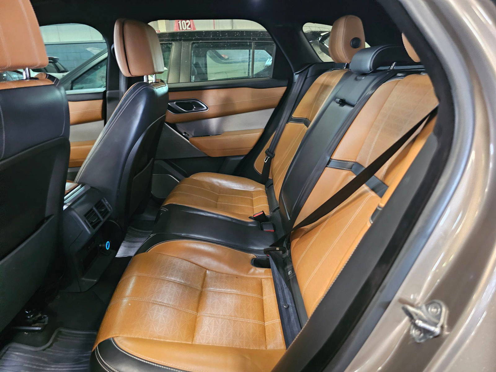 LAND ROVER RANGE ROVER VELAR 2019 - Marhaba Auction Used Cars - Image 10