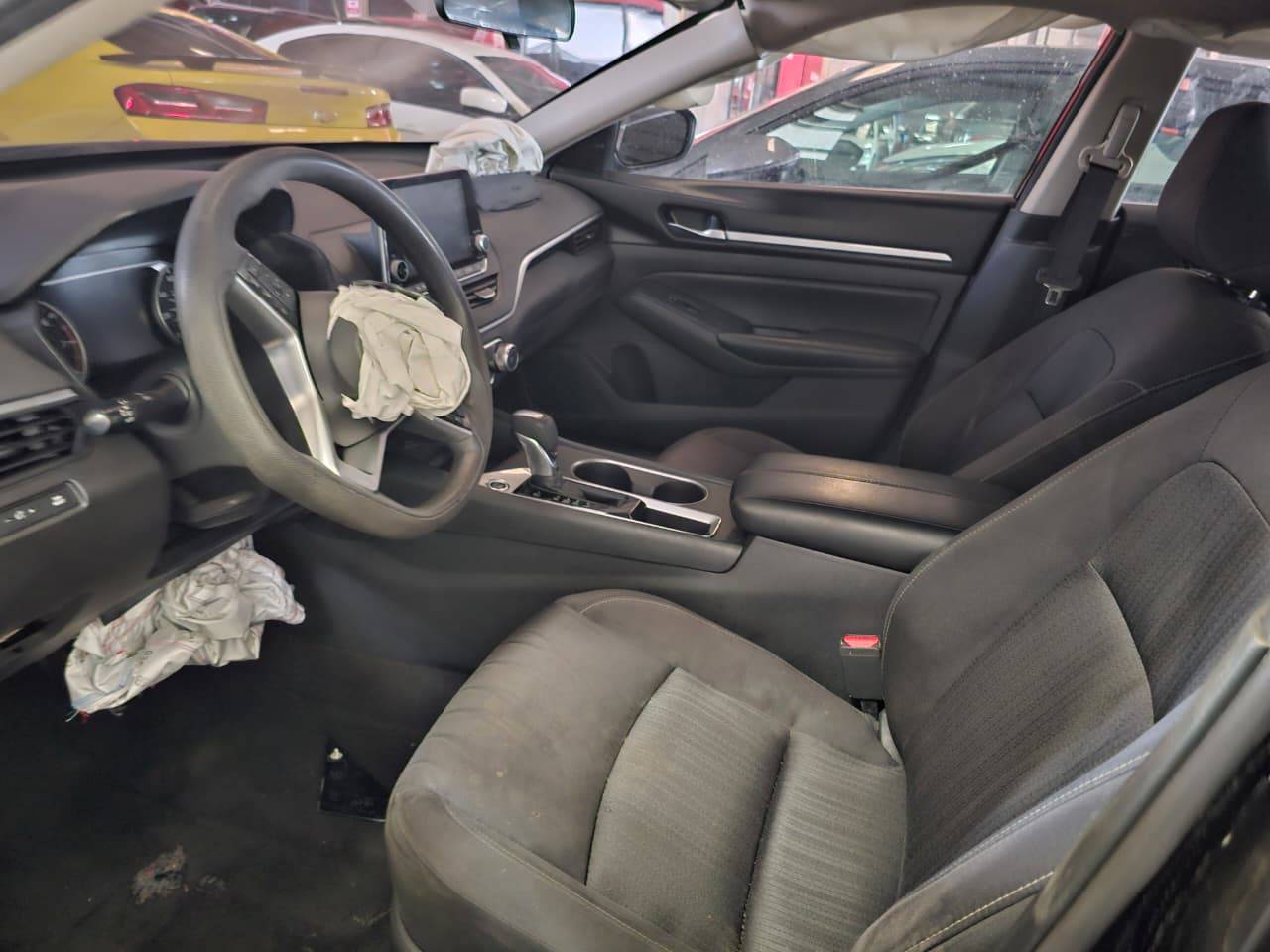 2022 NISSAN ALTIMA — 77639 Miles — Lot 81705715 — Souq - Marhaba Auctions Used Cars - Image 5