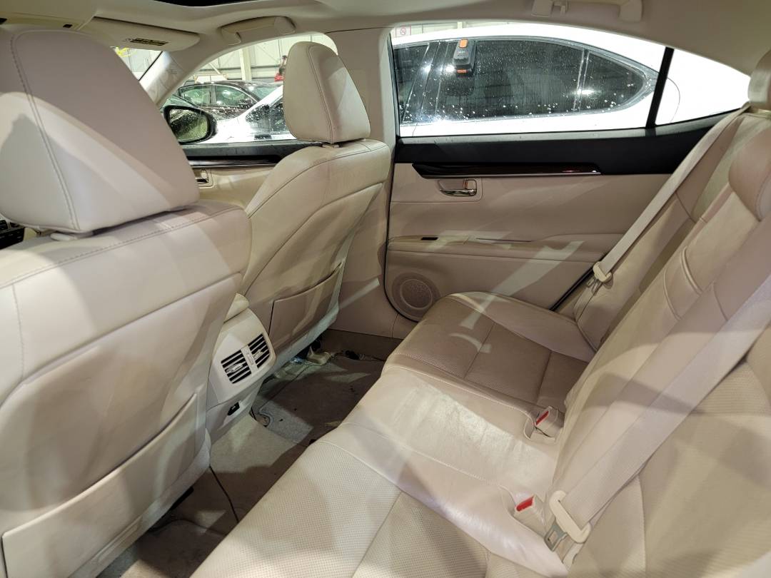 2013 LEXUS ES 350 — 147880 Miles — Lot 68665313 - Marhaba Auctions Used Cars - Image 8
