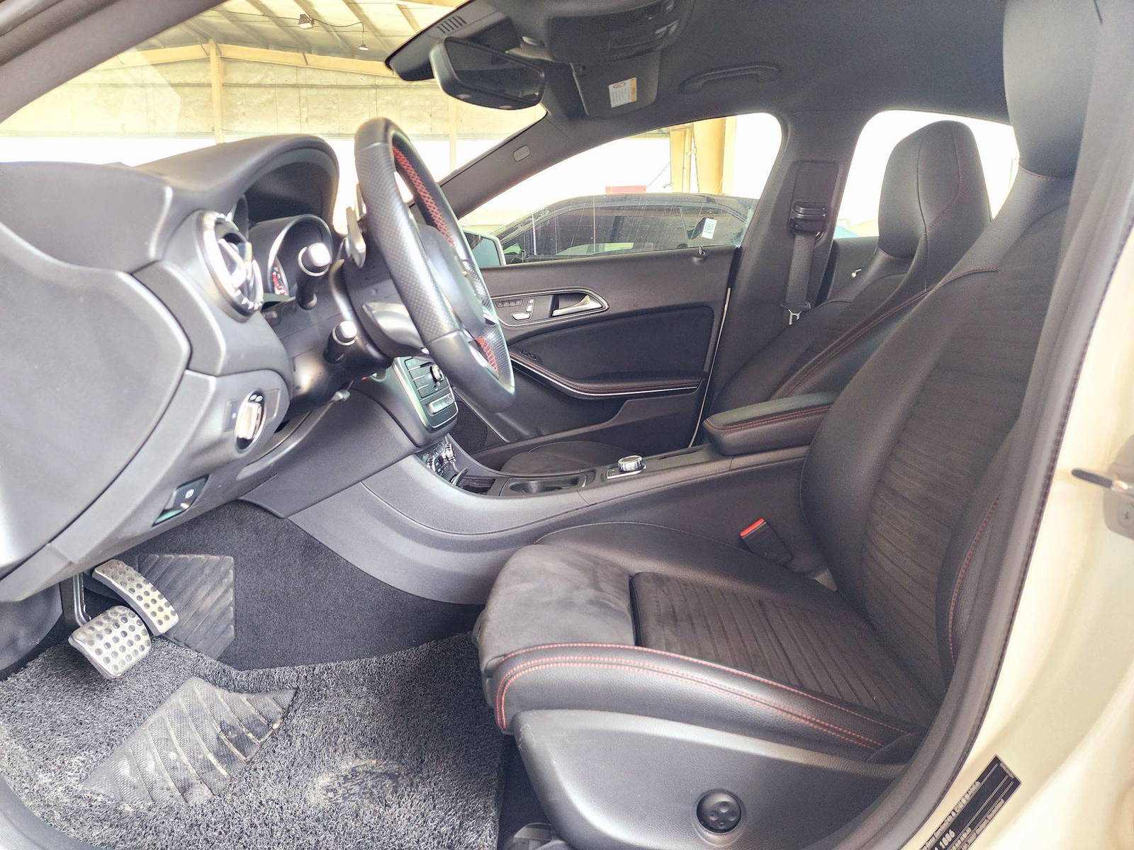 2018 MERCEDES BENZ CLA 220 — 103970 KM — Lot 673012 — Main - Marhaba Auctions Used Cars - Image 8