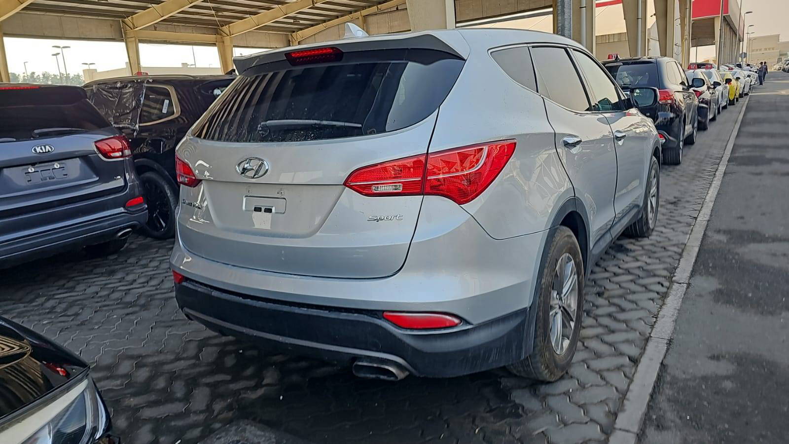 HYUNDAI SANTA FE 2016 - Marhaba Auction Used Cars - Image 10