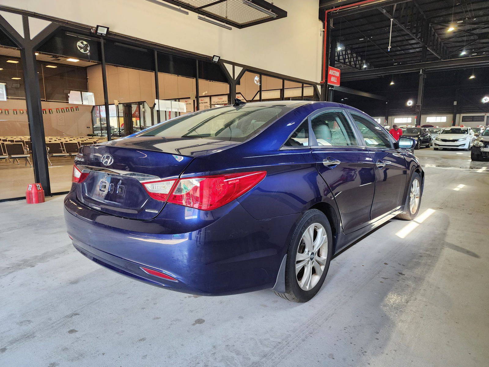 2013 HYUNDAI SONATA — 139340 Miles — Lot 77219274 — Al Quoz - Marhaba Auctions Used Cars - Image 4