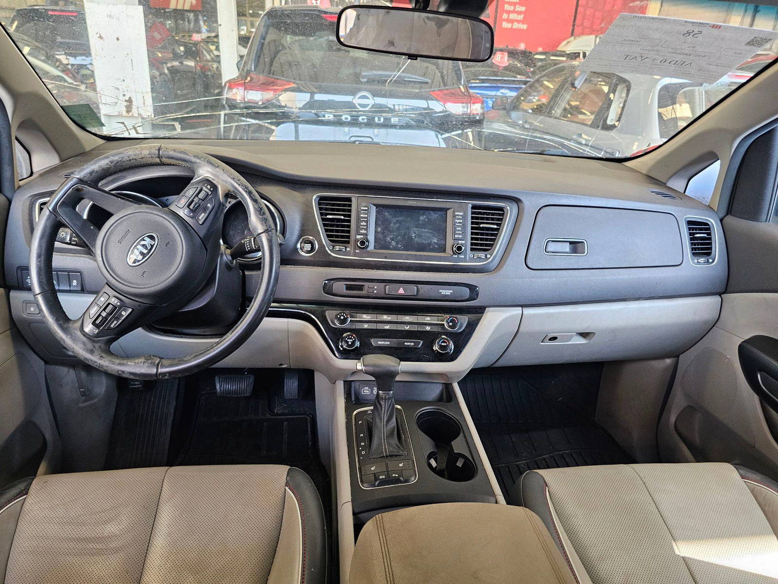 KIA SEDONA 2018 - Marhaba Auction Used Cars - Image 8