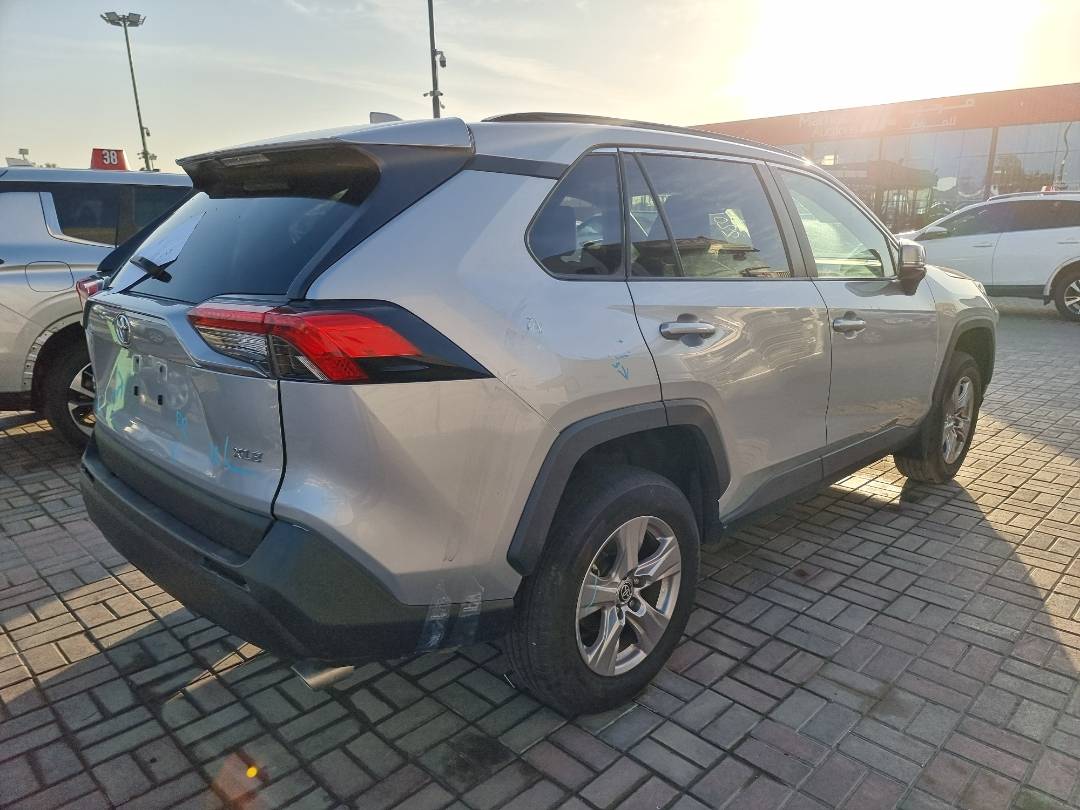2022 TOYOTA RAV4 — 34029 Miles — Lot 40825562 — Souq - Marhaba Auctions Used Cars - Image 4