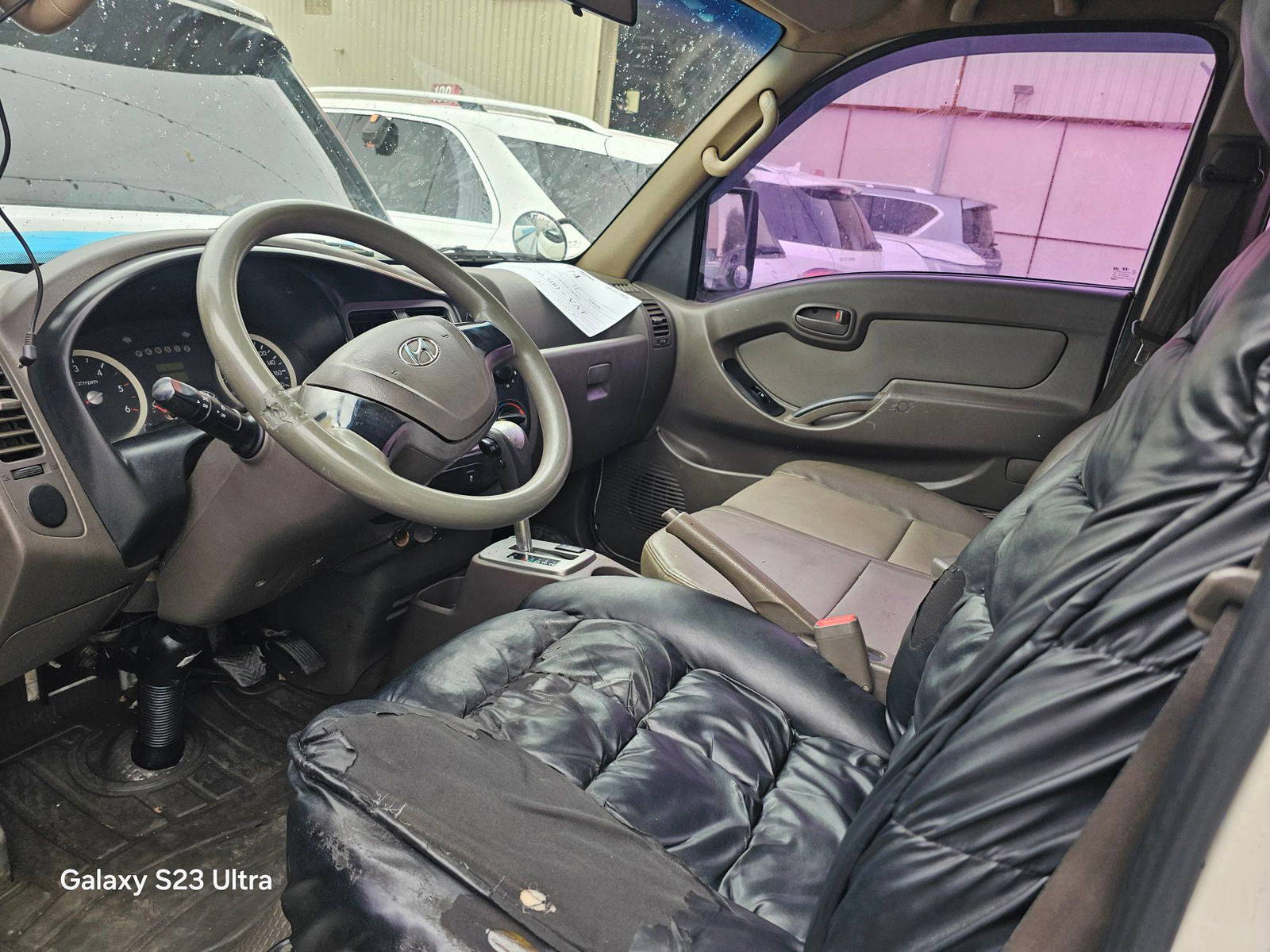 HYUNDAI PORTER 2 2016 - Marhaba Auction Used Cars - Image 6