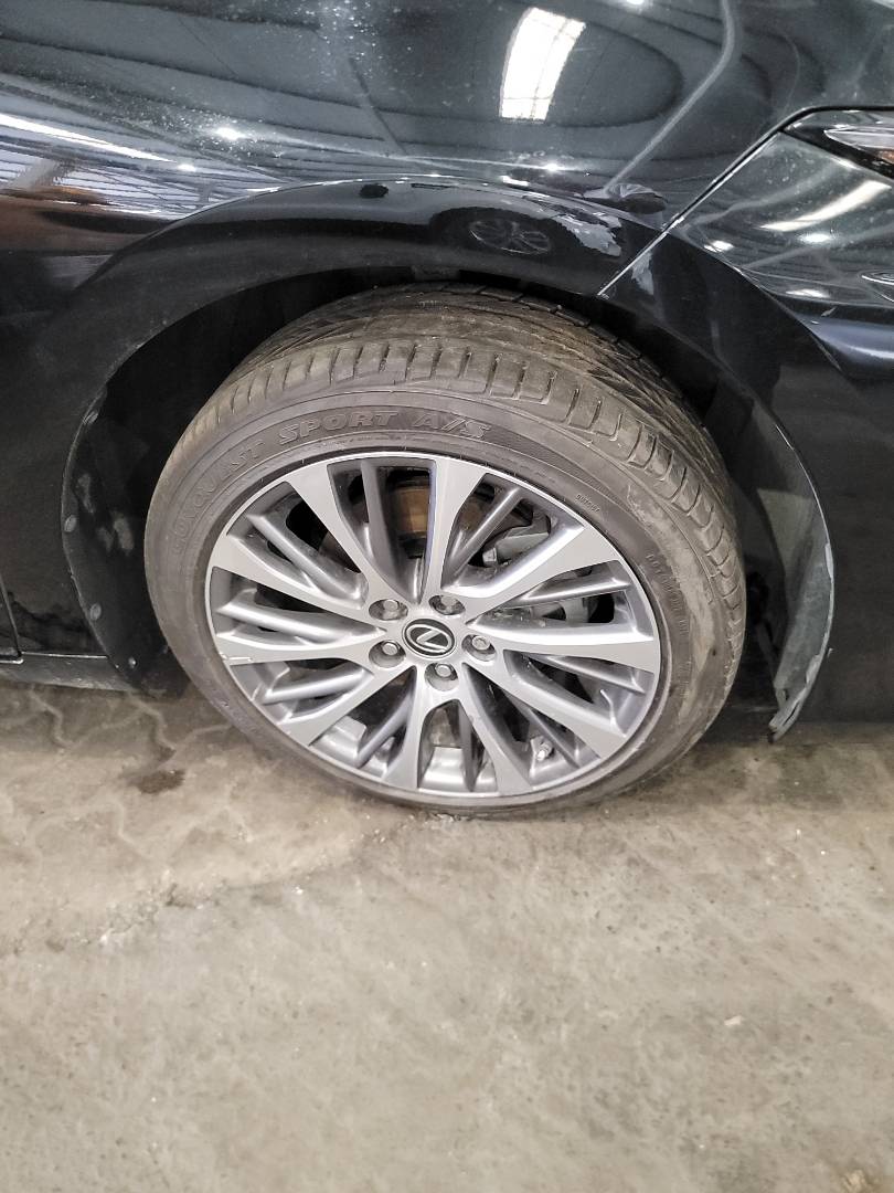 2019 LEXUS ES 350 — 43400 Miles — Lot KU049685 — Main - Marhaba Auctions Used Cars - Image 9
