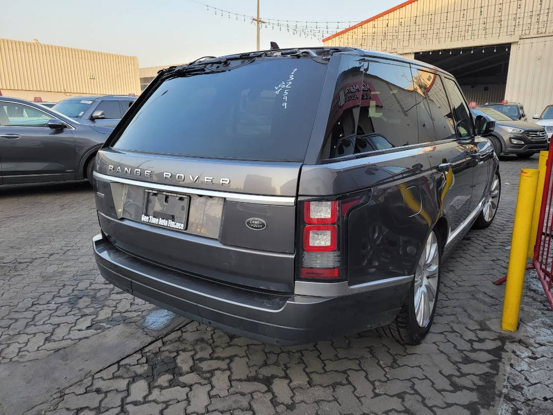 2015 LAND ROVER RANGE ROVER SUPERCHARGED — 170194 Miles — Lot 7848043 — Main - Marhaba Auctions Used Cars - Image 4