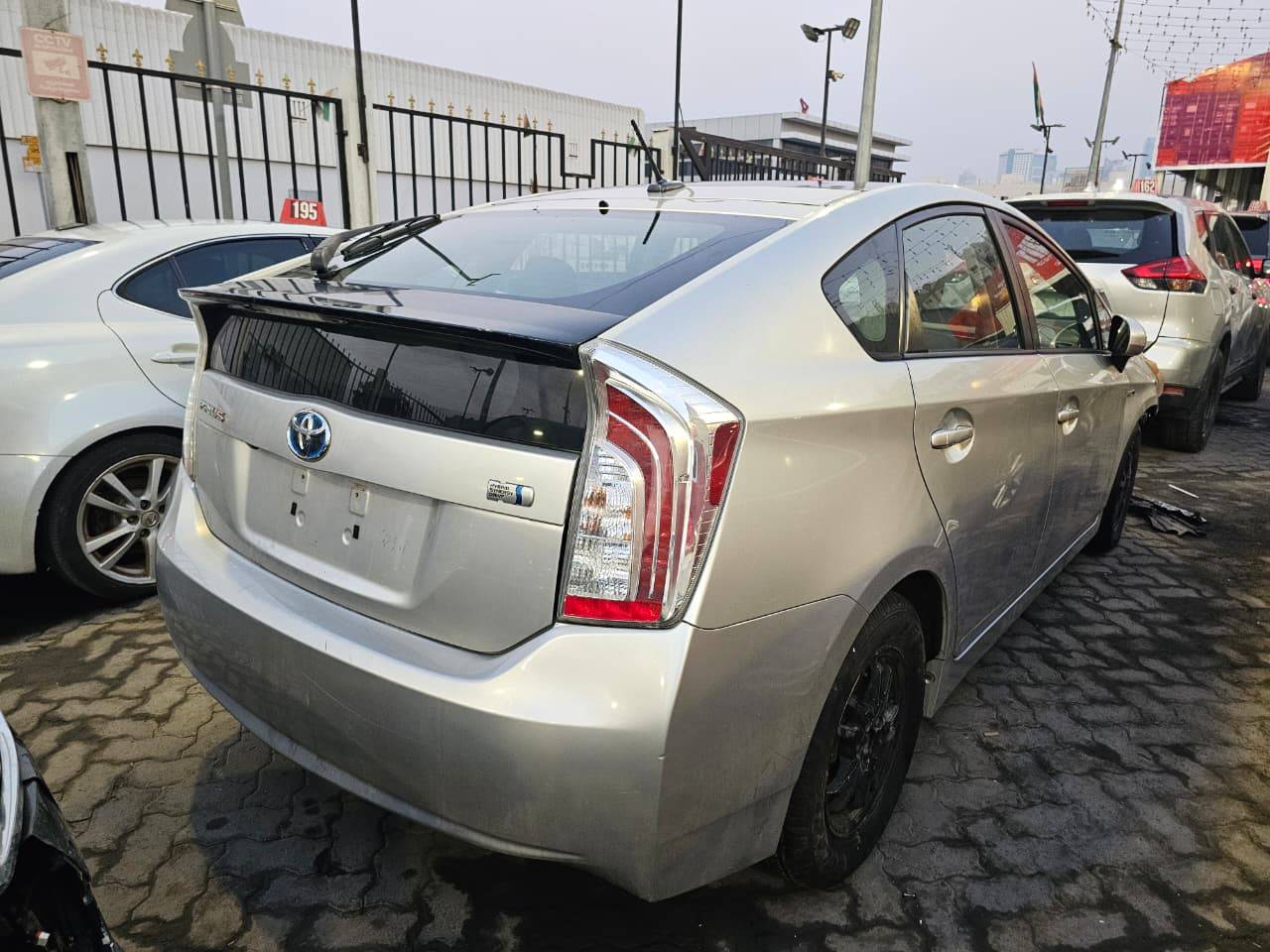 2013 TOYOTA PRIUS — Lot D5661870 — Main - Marhaba Auctions Used Cars - Image 3