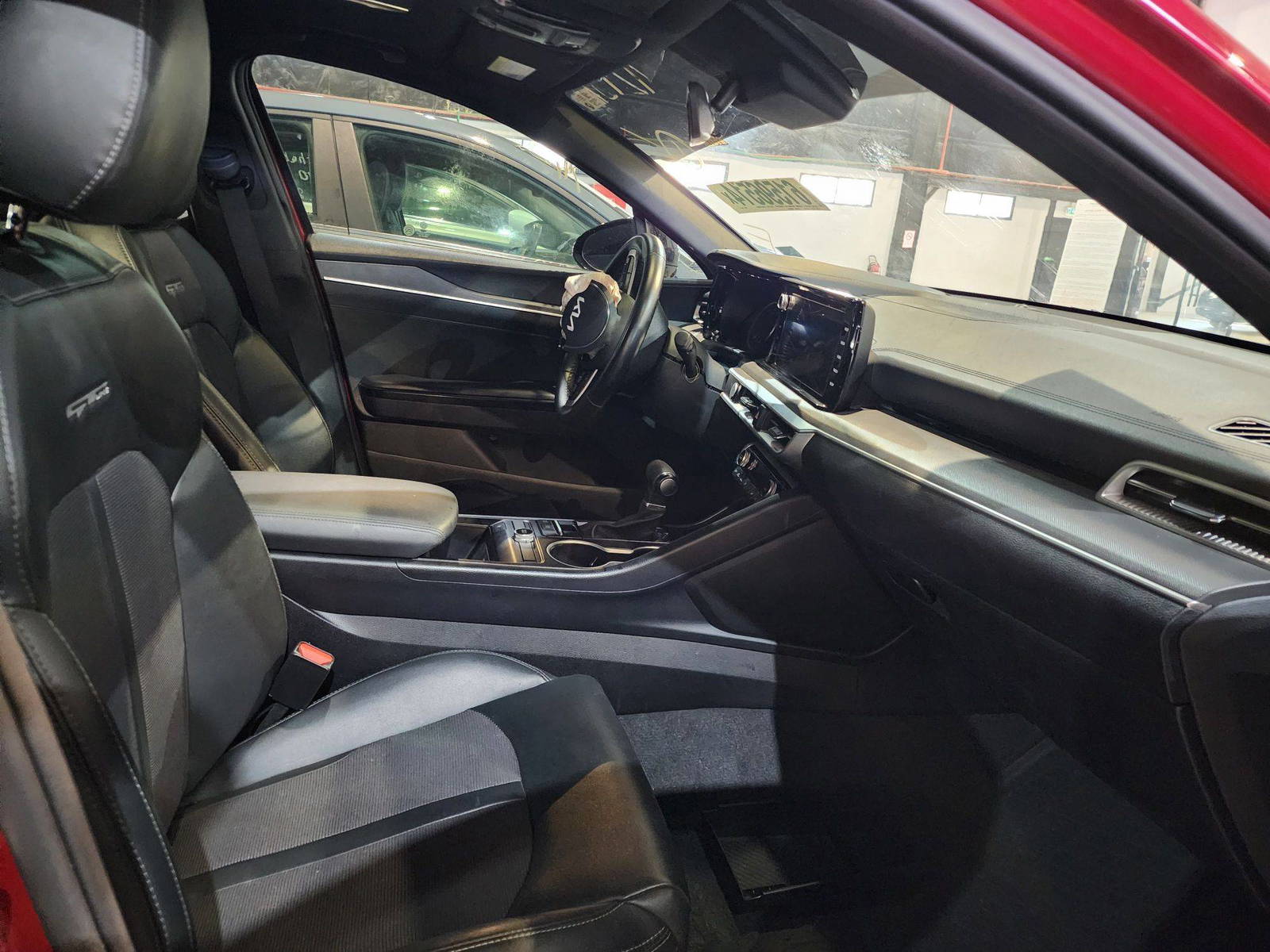 2022 KIA K5 — 66134 Miles — Lot 61596514 — Al Quoz - Marhaba Auctions Used Cars - Image 9
