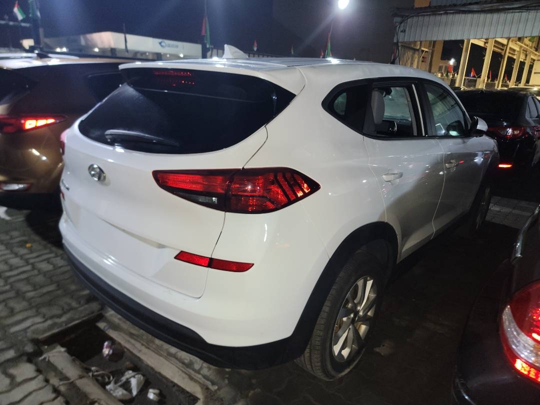 2019 HYUNDAI TUCSON — 71182 Miles — Lot 37546864 - Marhaba Auctions Used Cars - Image 4
