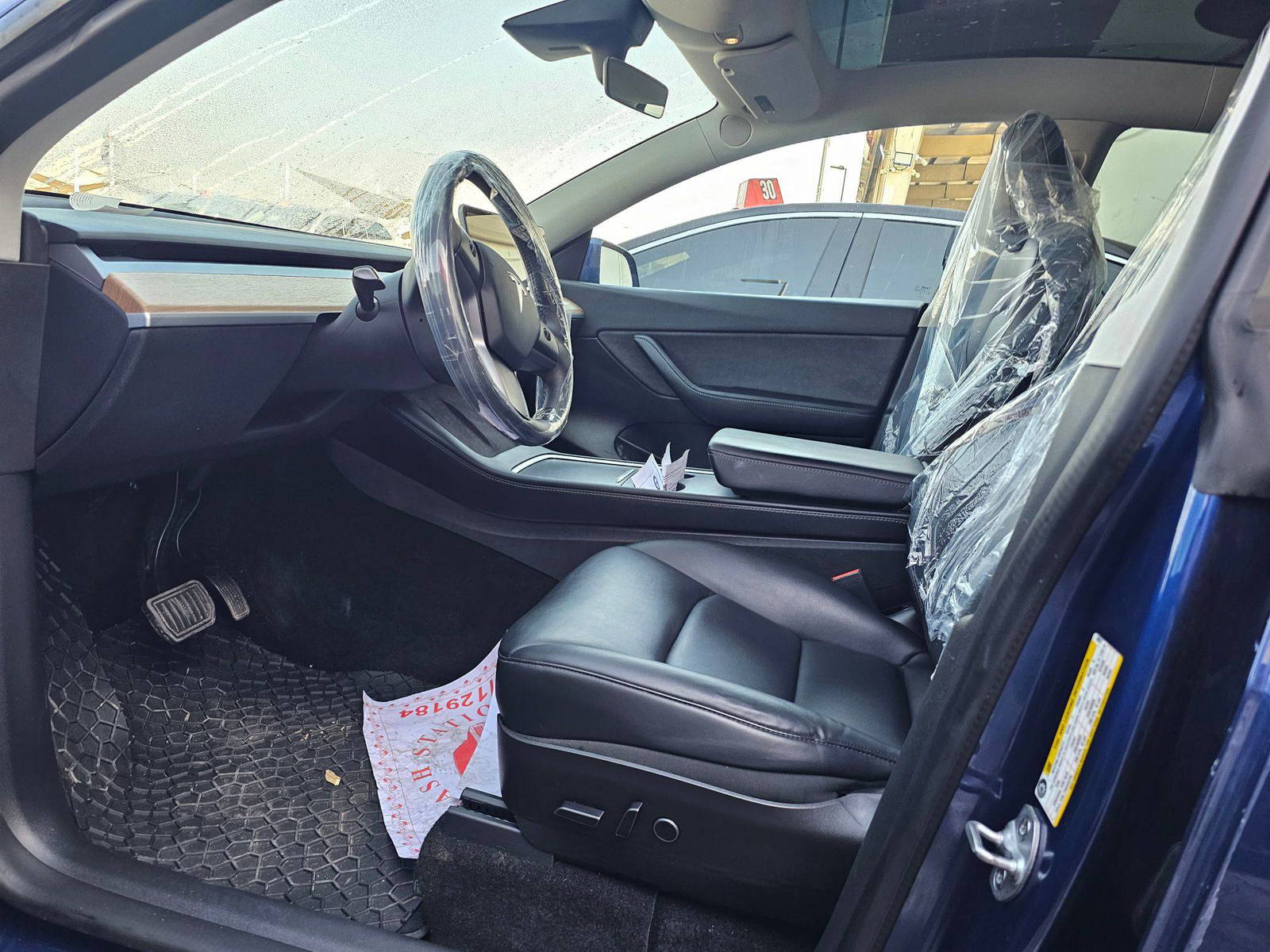 TESLA MODEL Y 2022 - Marhaba Auction Used Cars - Image 10