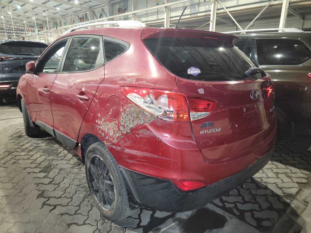 2011 HYUNDAI TUCSON — 108861 Miles — Lot 157791 - Marhaba Auctions Used Cars - Image 3