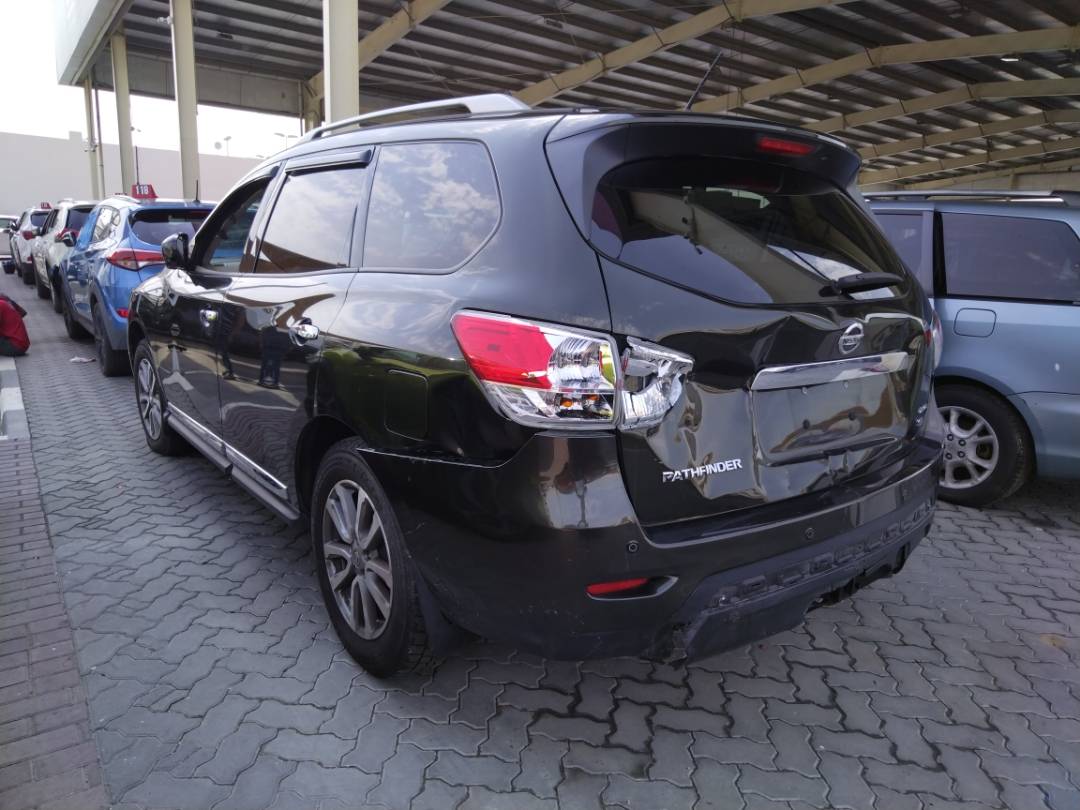2016 NISSAN PATHFINDER — 86087 Miles — Lot 76983513 - Marhaba Auctions Used Cars - Image 7