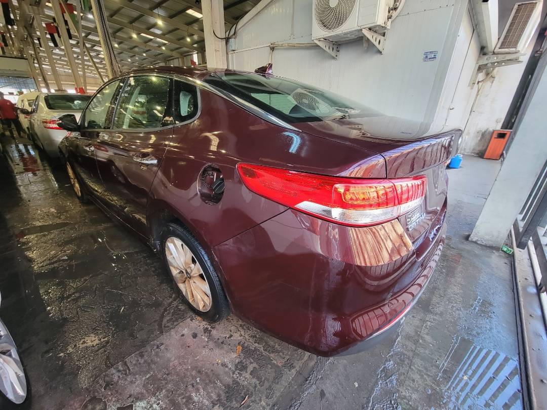 2018 KIA OPTIMA — 249294 Miles — Lot 36JG195649 — Main - Marhaba Auctions Used Cars - Image 6