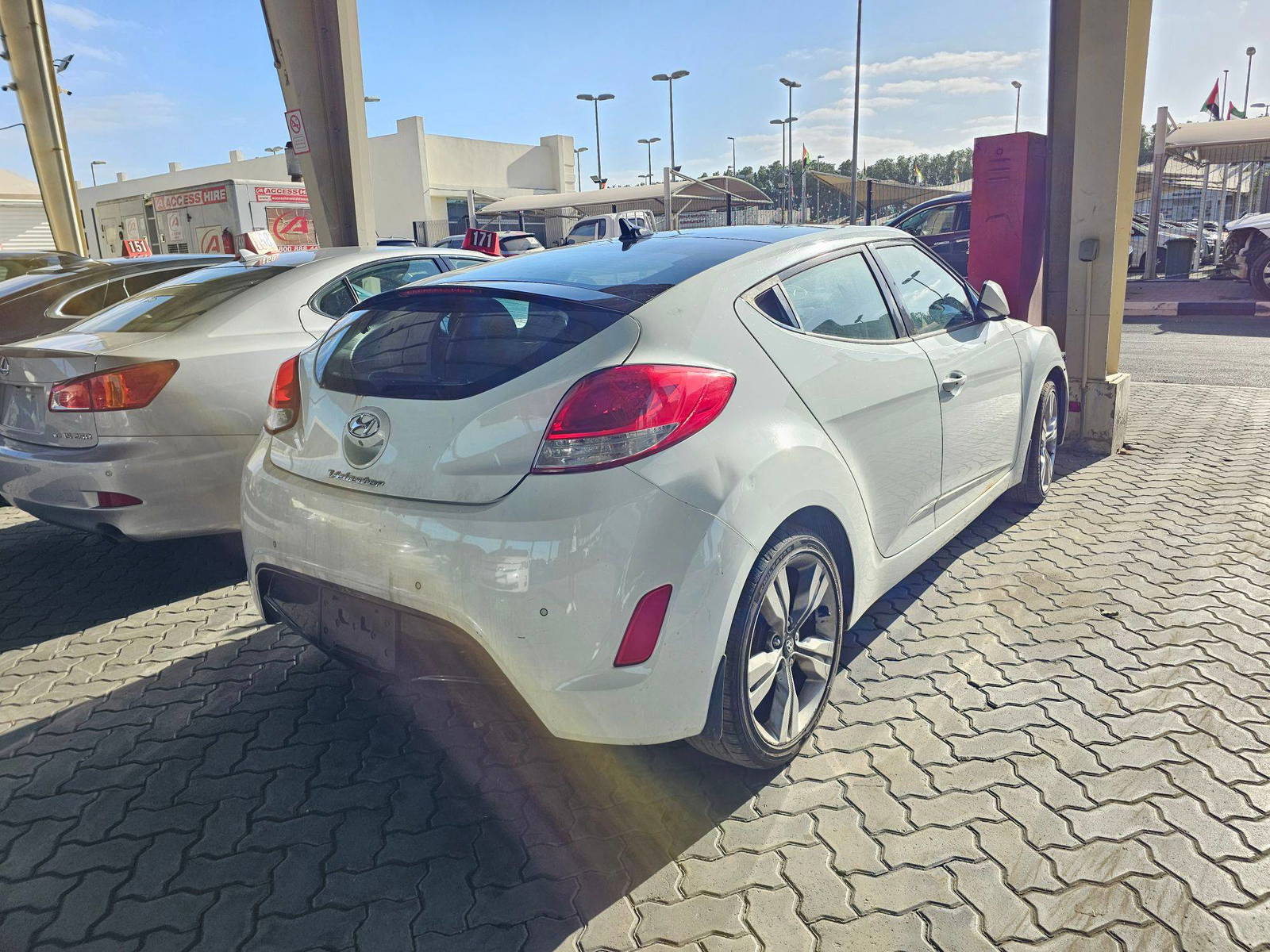 HYUNDAI VELOSTER 2013 - Marhaba Auction Used Cars - Image 4