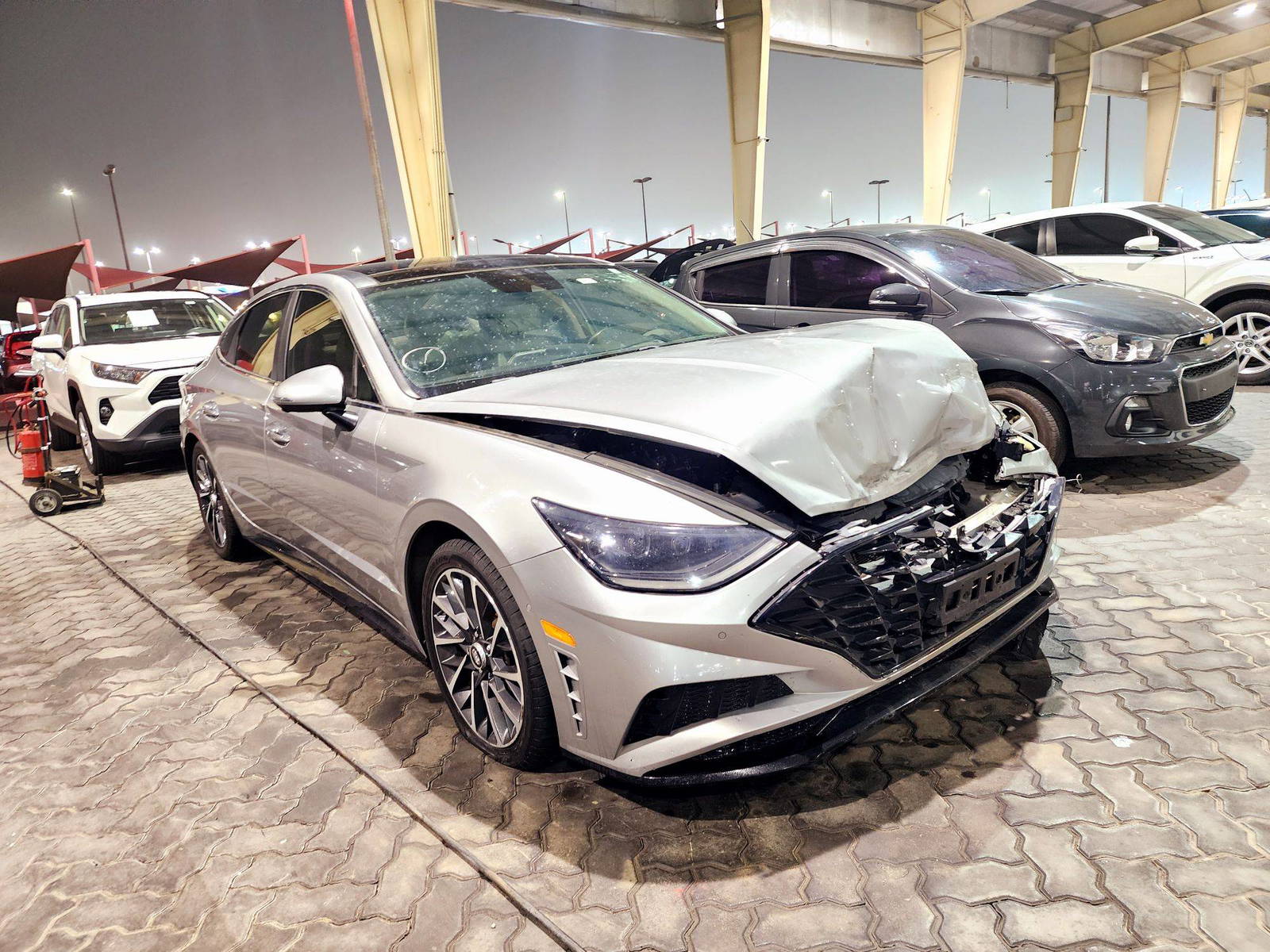2020 HYUNDAI SONATA — 65880 Miles — Lot 4J23LH049867 — Souq - Marhaba Auctions Used Cars - Image 5