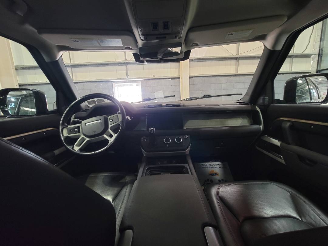 2021 LAND ROVER DEFENDER — 76818 KM — Lot 2051589 — Main - Marhaba Auctions Used Cars - Image 8