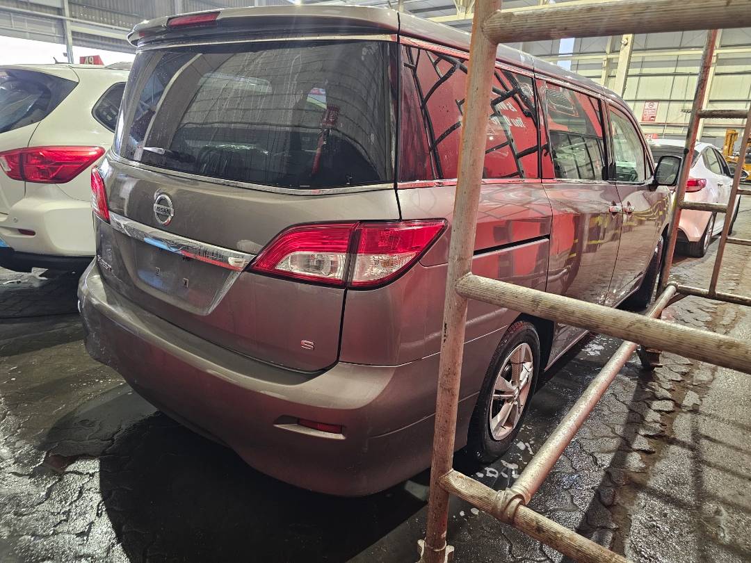 2011 NISSAN QUEST — 166345 Miles — Lot P3B9010116 — Souq - Marhaba Auctions Used Cars - Image 6