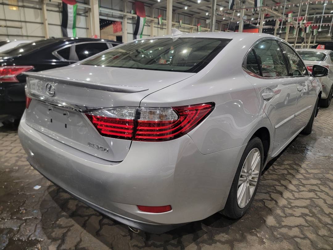2015 LEXUS ES 350 — 64892 Miles — Lot 2195968 - Marhaba Auctions Used Cars - Image 11