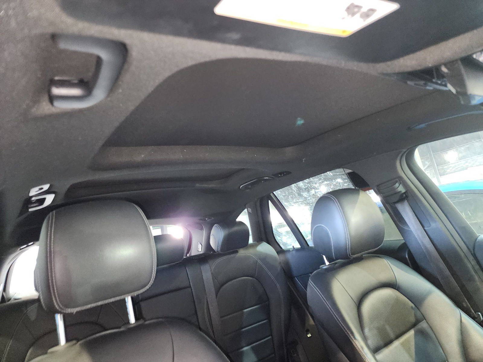 2018 MERCEDES BENZ GLC-300 — 89841 Miles — Lot 87150 — Main - Marhaba Auctions Used Cars - Image 9