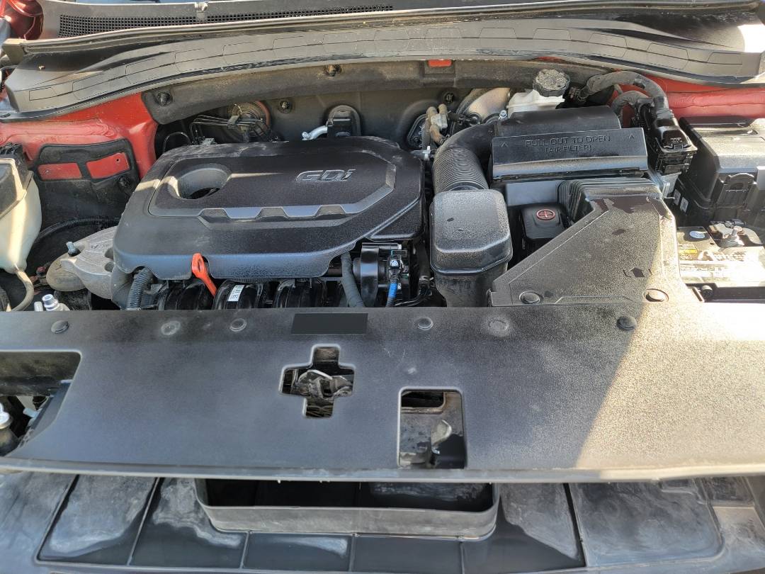 2019 HYUNDAI SANTA FE — 66787 Miles — Lot 83082324 — Souq - Marhaba Auctions Used Cars - Image 11