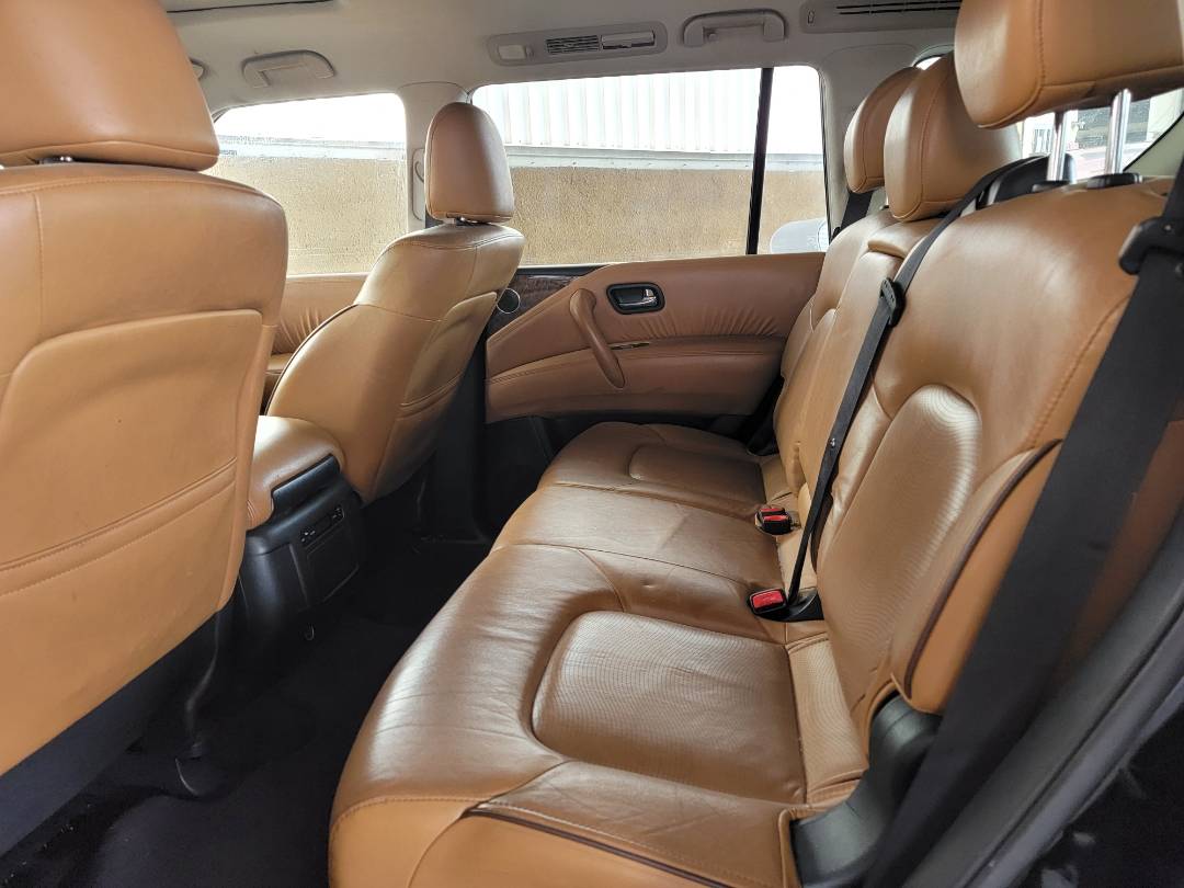 2016 INFINITI QX80 — 205813 Miles — Lot 9402763 — Main - Marhaba Auctions Used Cars - Image 6