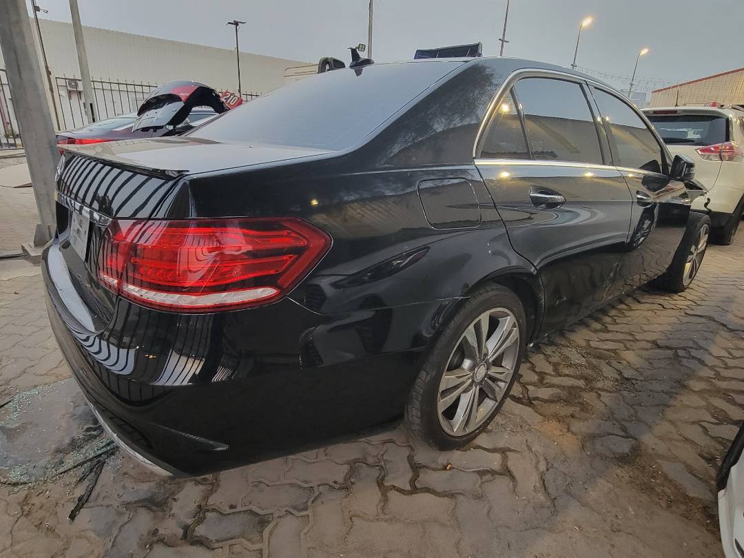 2014 MERCEDES BENZ E 350 — 191521 Miles — Lot 4EA955176 — Main - Marhaba Auctions Used Cars - Image 3