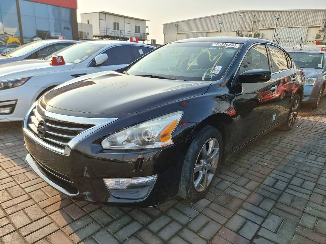 2013 NISSAN ALTIMA — 154752 Miles — Lot 215487 — Ind. 12 - Marhaba Auctions Used Cars - Image 3